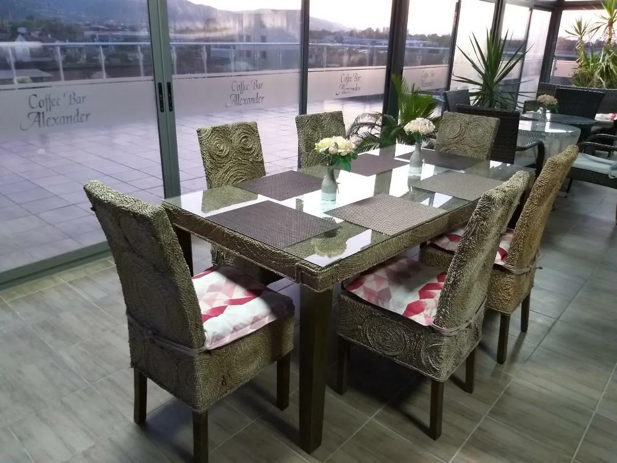 Alexander Hotel 아세노브그라드